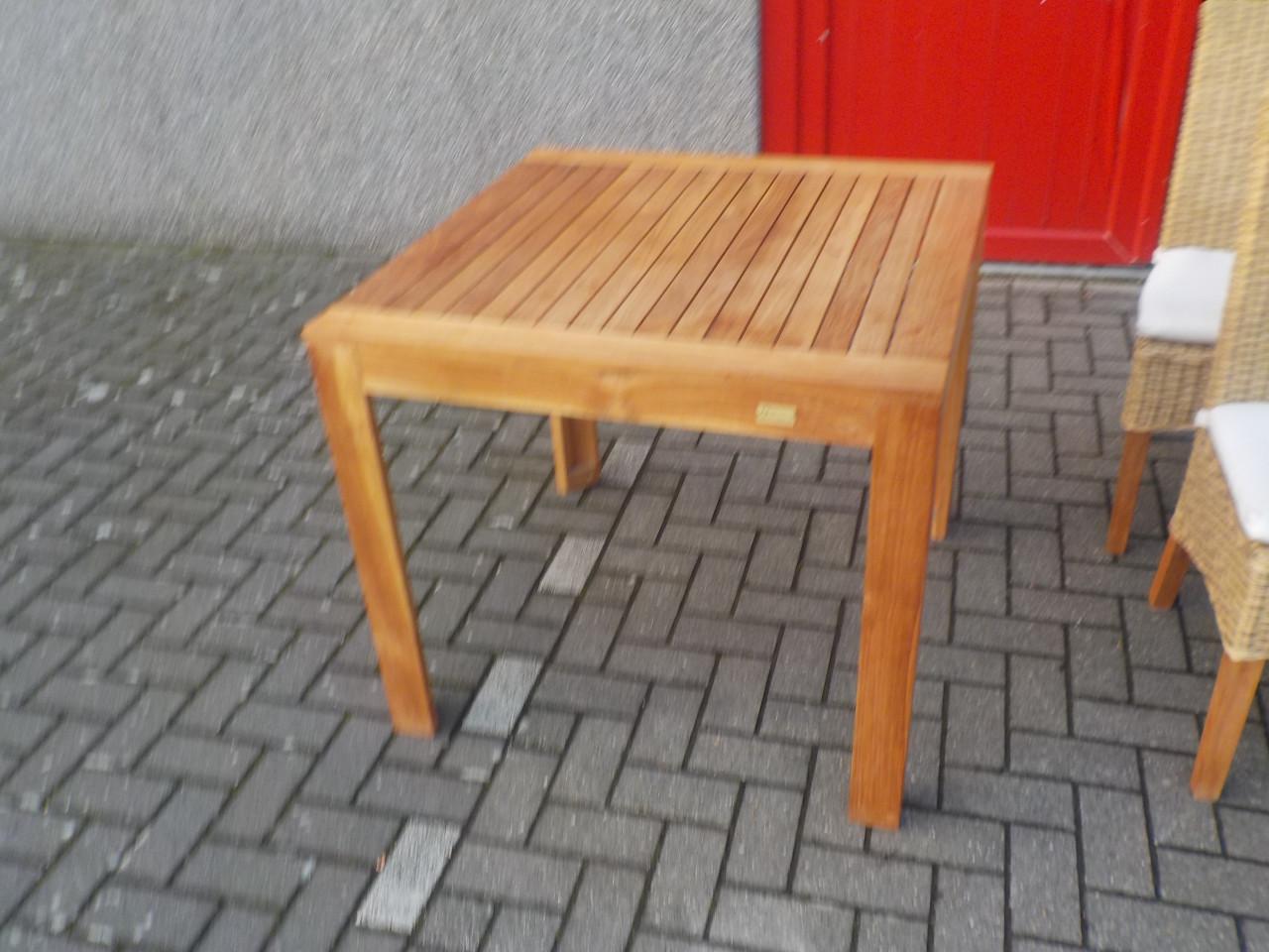 Tuintafel die in een serre heeft gestaan dus niet buiten in zeer goede staa