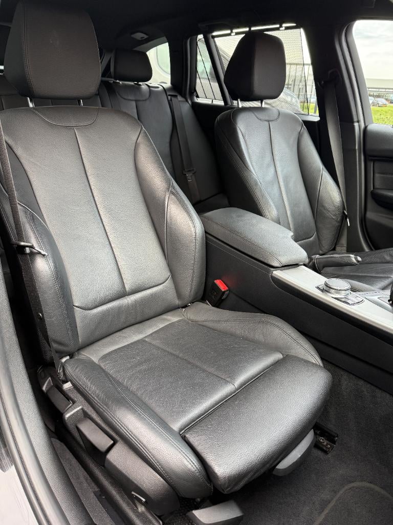 BMW 3-serie 318i touring - m sport - corporate lease