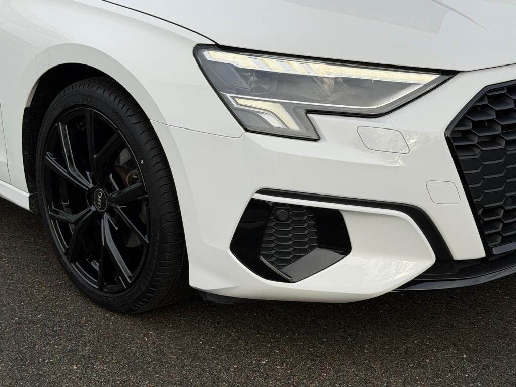 Audi A3 limousine 35 tfsi 150pk s-tronic advanced | camera | adap. cruise |