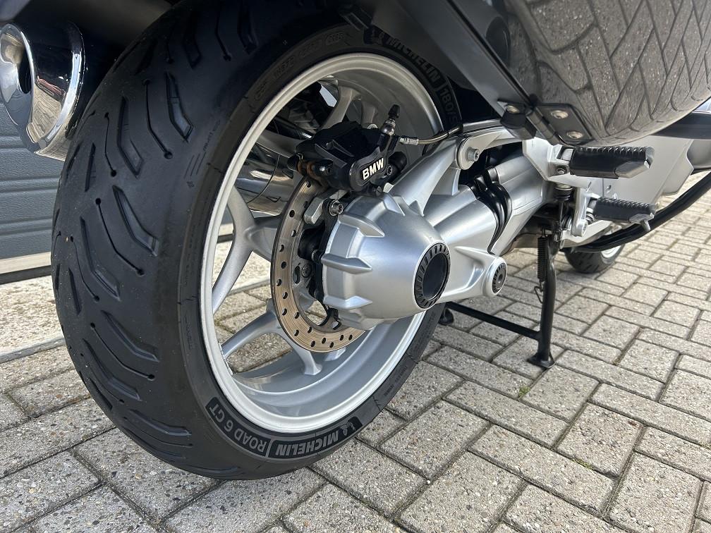 ***VERKOCHT*** BMW R1200RT uit 2010, 84dkm, full-option!  rijklaar €5850.-