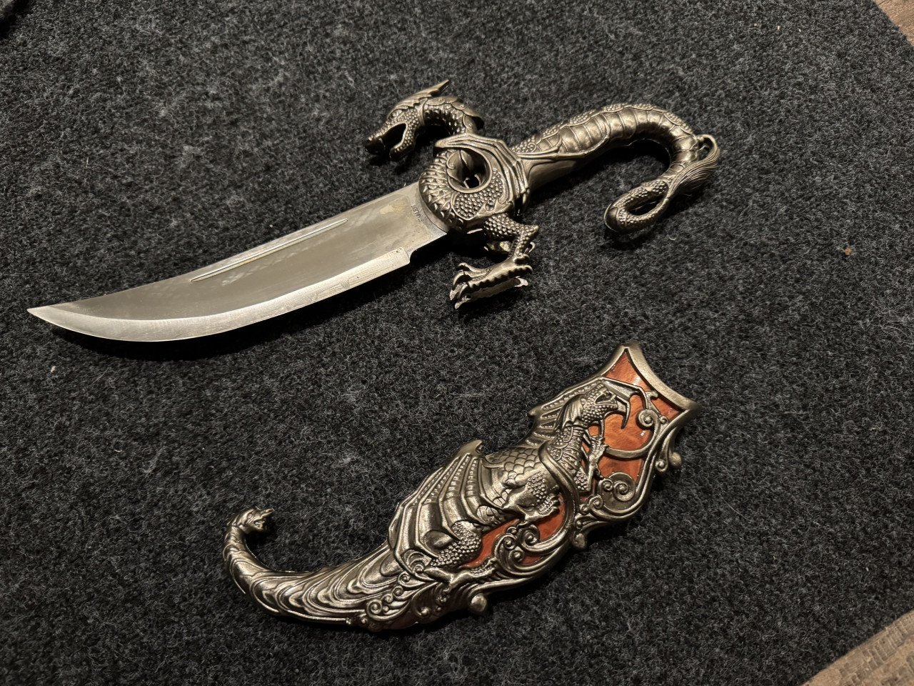 Fantasy blade
