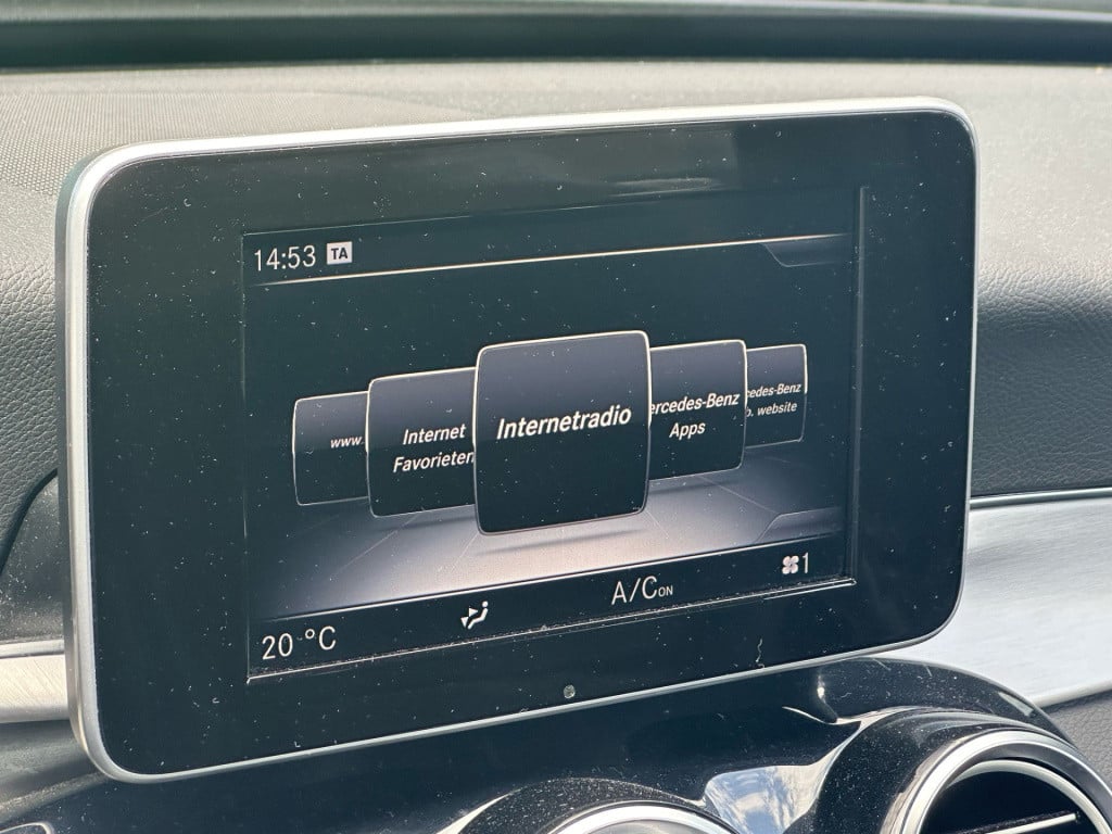 Mercedes-Benz C-Klasse 180 amg sport edition l trekhaak l stoelverwarming l