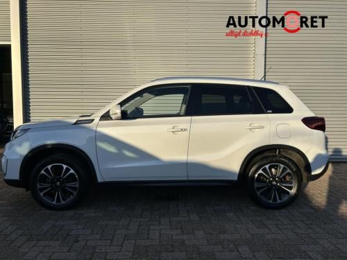 Suzuki Vitara 1.4 boosterjet style smart hybrid