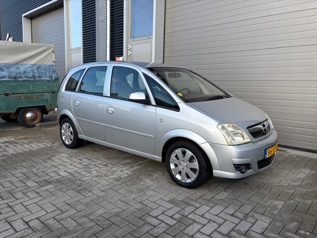 Opel Meriva 1.6-16v temptation/179.000 nap/rijklaar/trekhaak/airco/