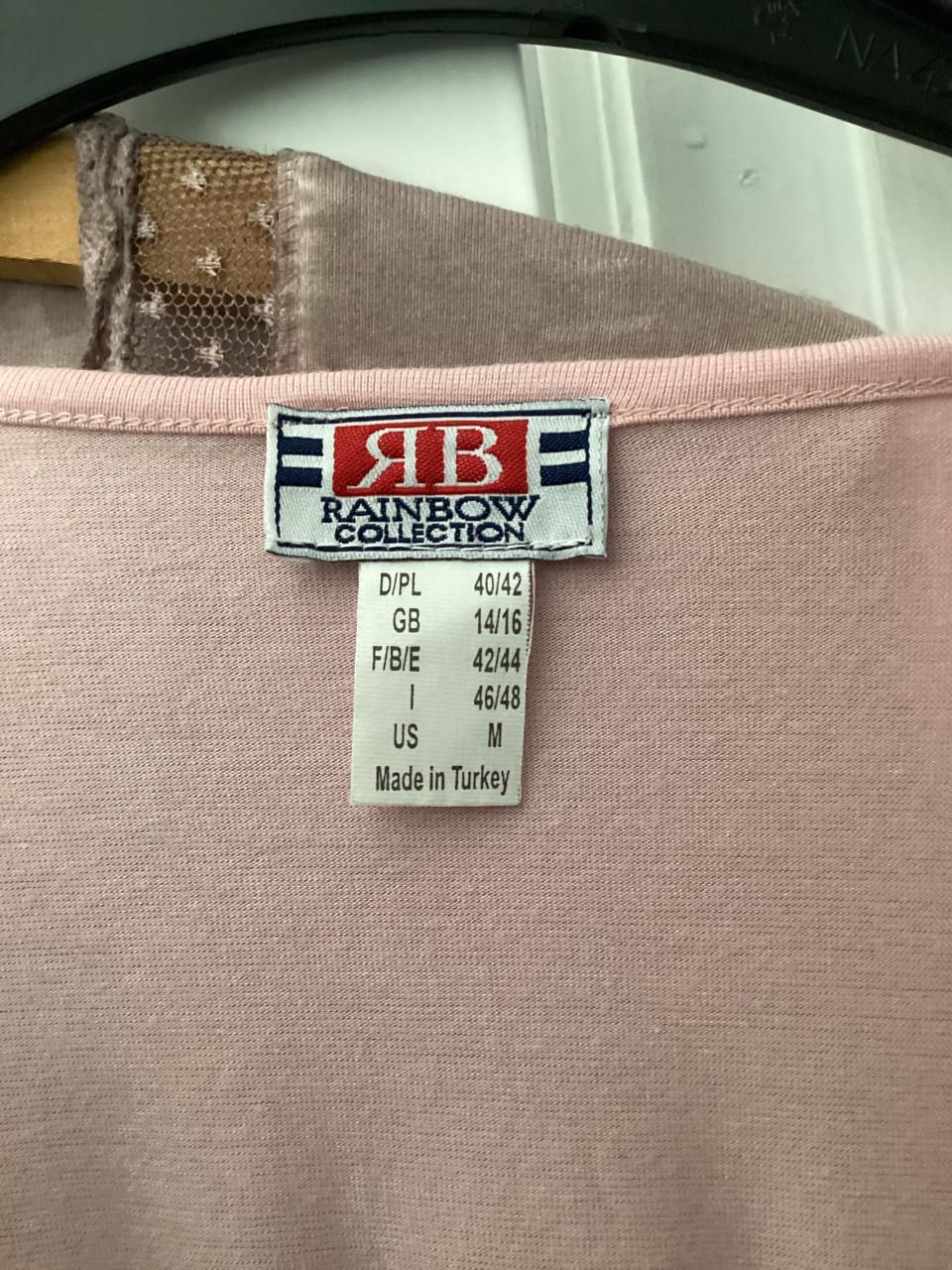 Vest nieuw / jurkje / truitje / en tuniek zgan verschillende maten