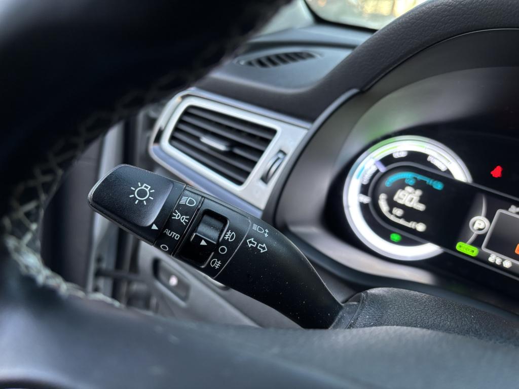 Kia Niro automaat 1.6 gdi hybrid first edition/ trekhaak