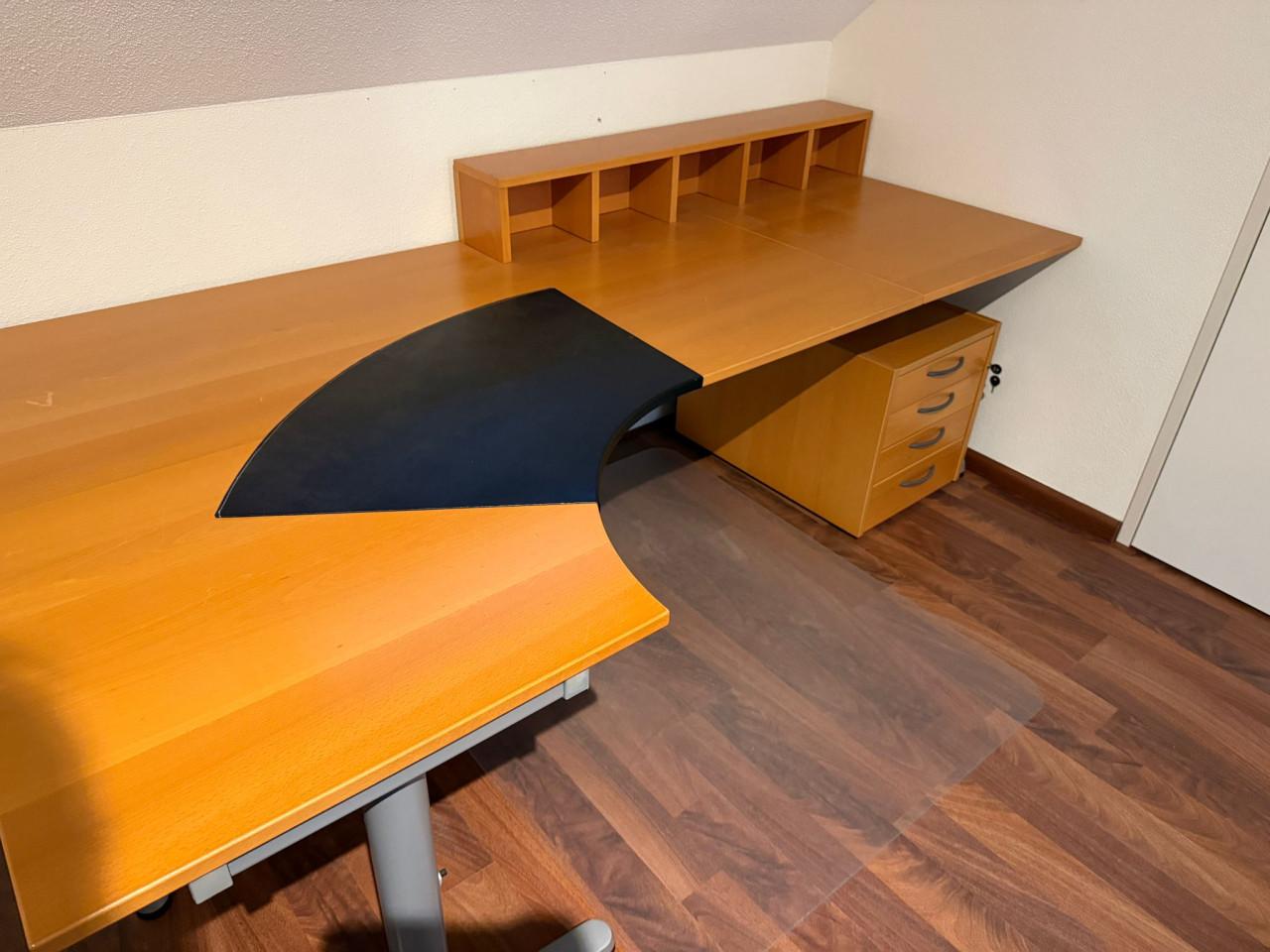 Ikea bureau type Galant