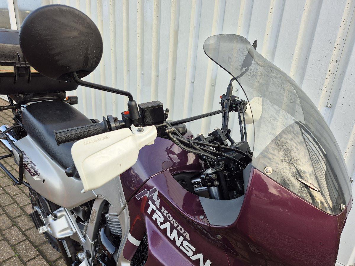 Honda Transalp XL600V, zeer netjes