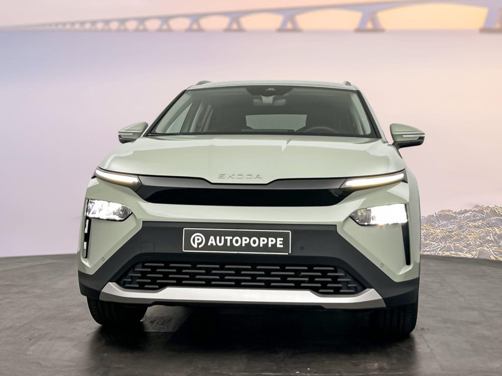 Skoda Elroq business edition tour elektromotor 210 kw / 286 pk