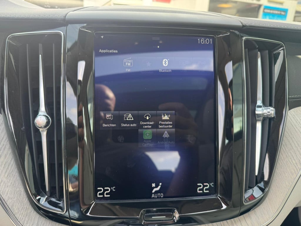 Volvo XC60 2.0 recharge t8 awd inscription