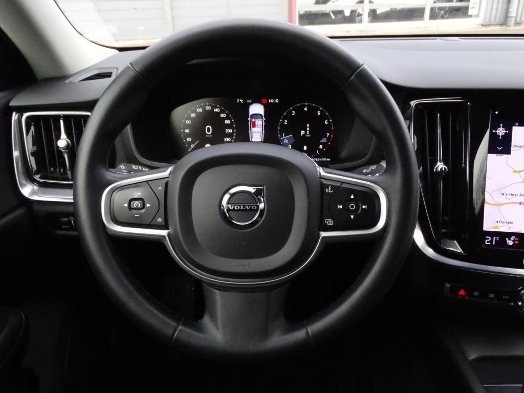 Volvo V60 2.0 b3 momentum advantage | led | stoel-stuurverwarming