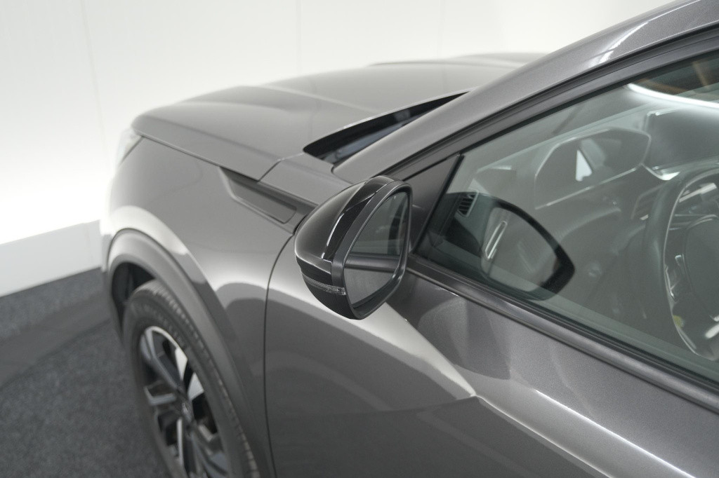 Peugeot 2008 puretech 100 allure | camera | navigatie | apple carplay | par