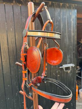 Paul Claessen tuig bruin