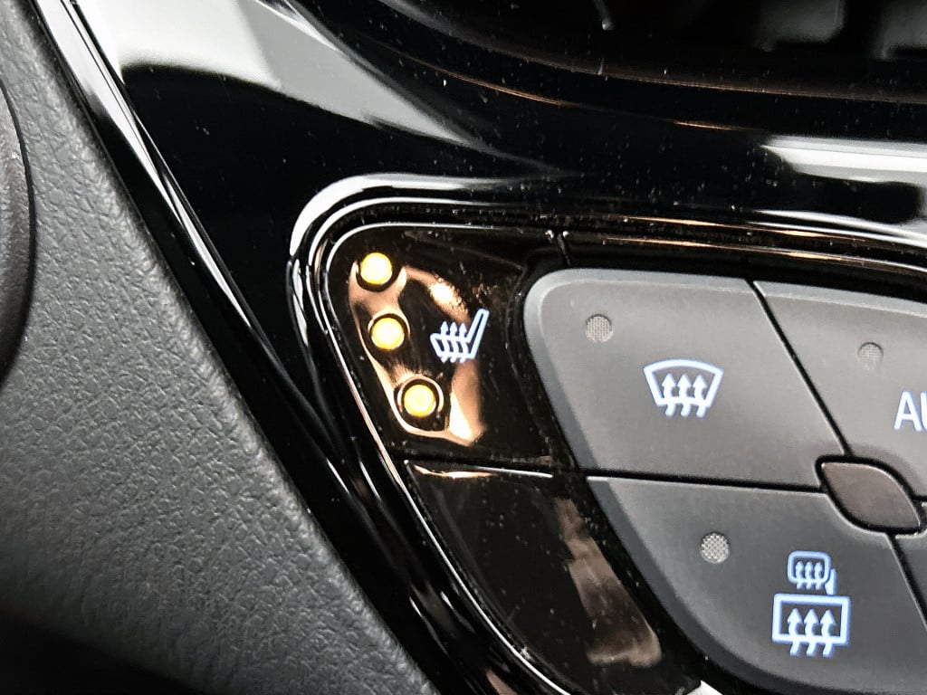 Toyota C-hr 1.8 hybrid style | nl auto | blindspot monitor | navigatie | pa