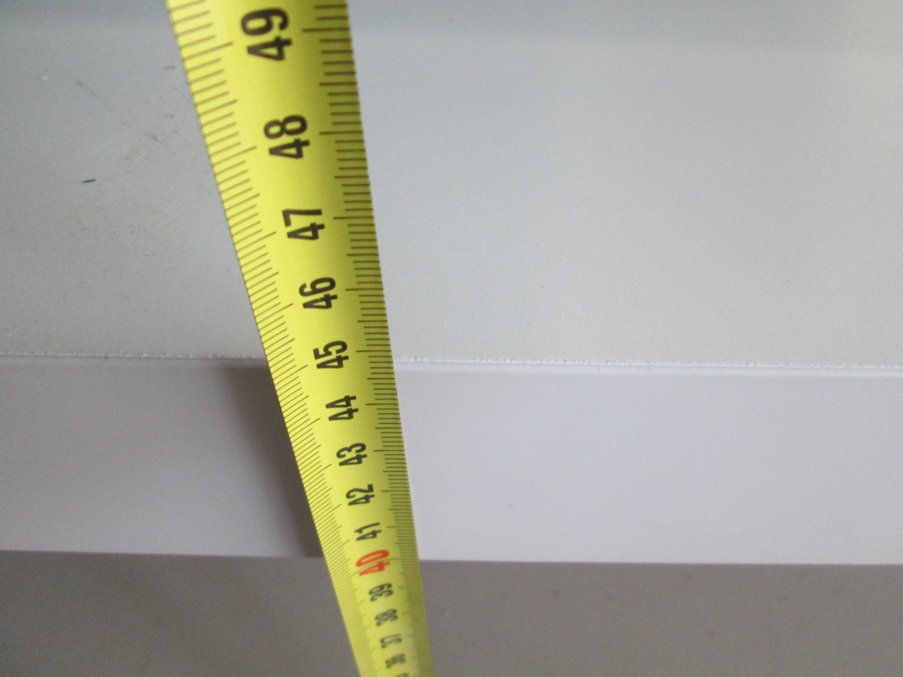 IKEA side tafeltje