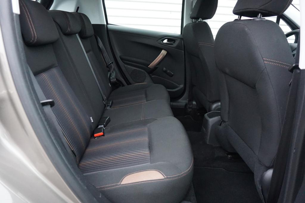 Peugeot 208 1.2 vti allure airco / cruise / elektr. ramen / parkeers. / nap