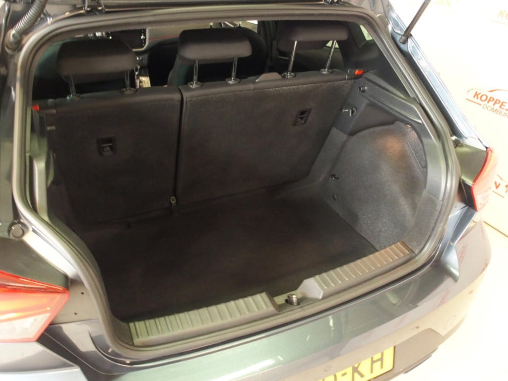 Seat Ibiza 1.0 tsi fr business intense nl auto, camera, appconnect, pdc, cr