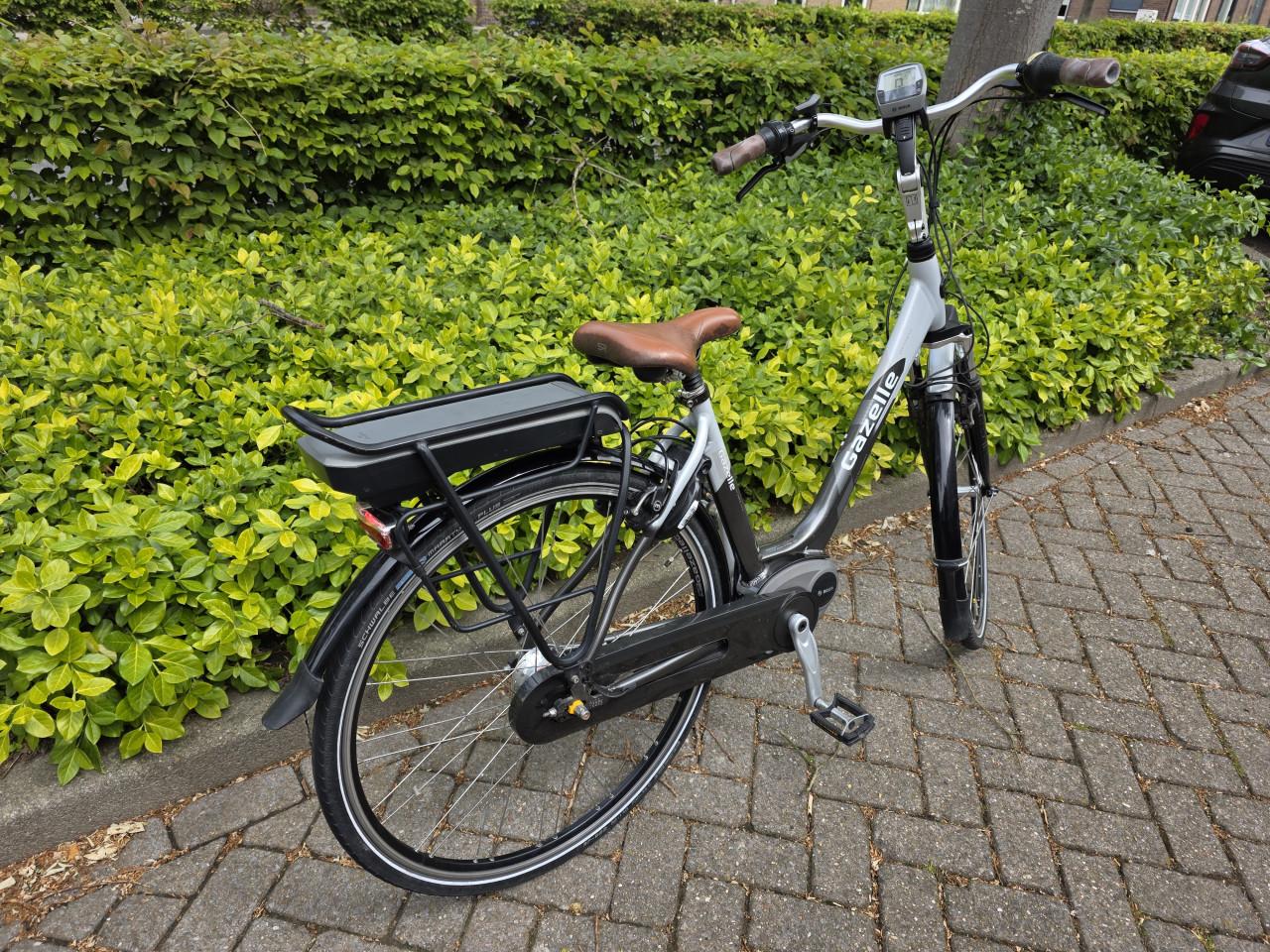 Schitterende Gazelle Orange met Bosch middenmotor