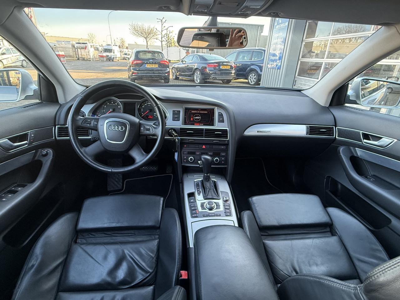 Audi A6 allroad quattro - 3.2 V6