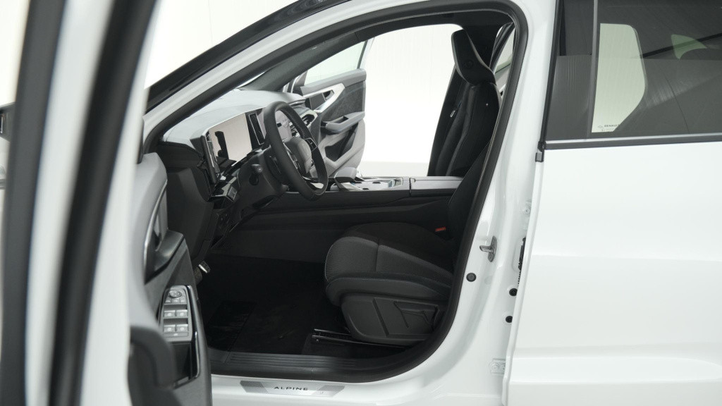 Renault Austral e-tech hybrid 200 techno esprit alpine | panoramadak | came