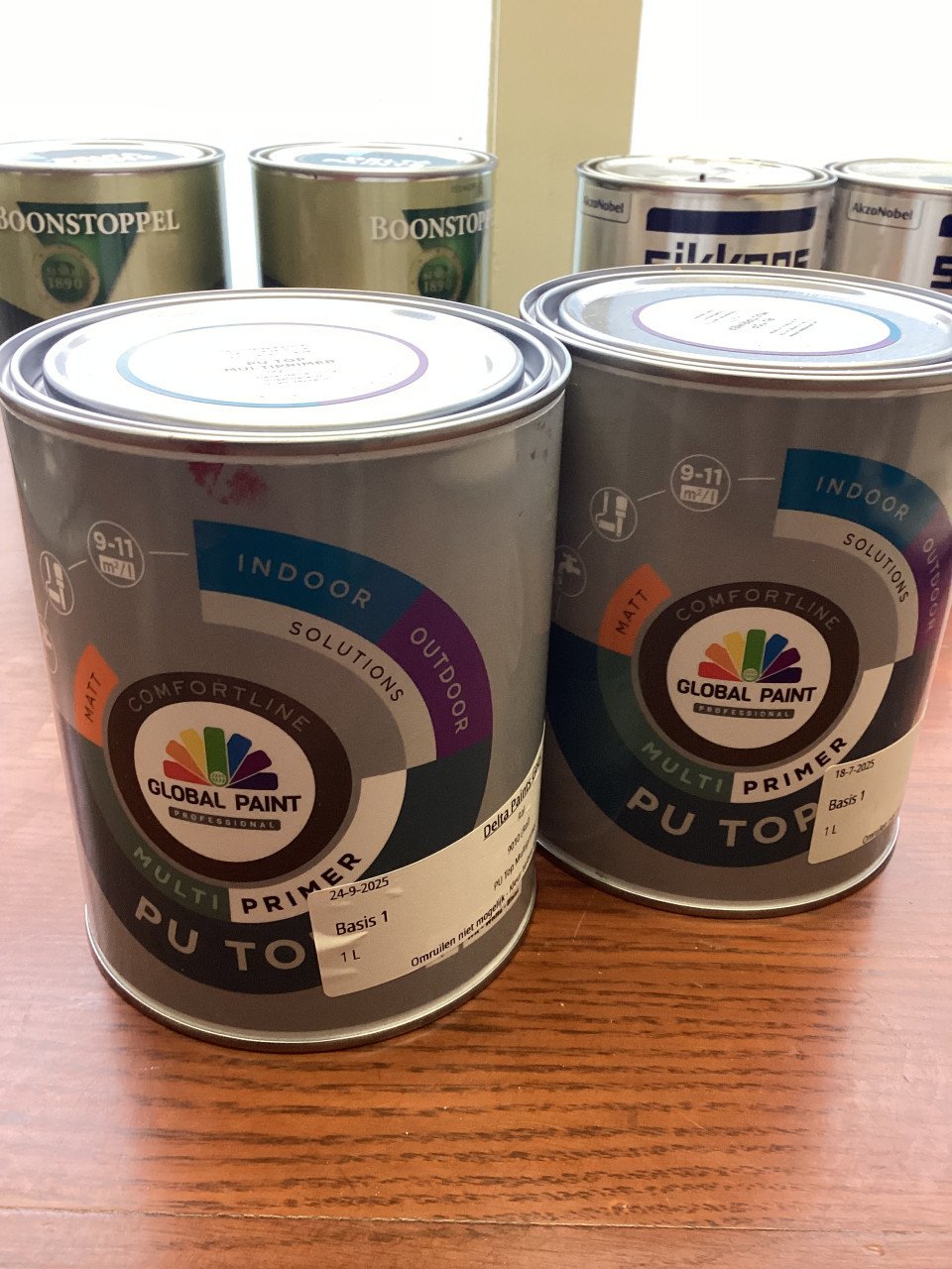 Clobal paint, pu primer ral 9010, 2x1L samen €37,50 ophalen