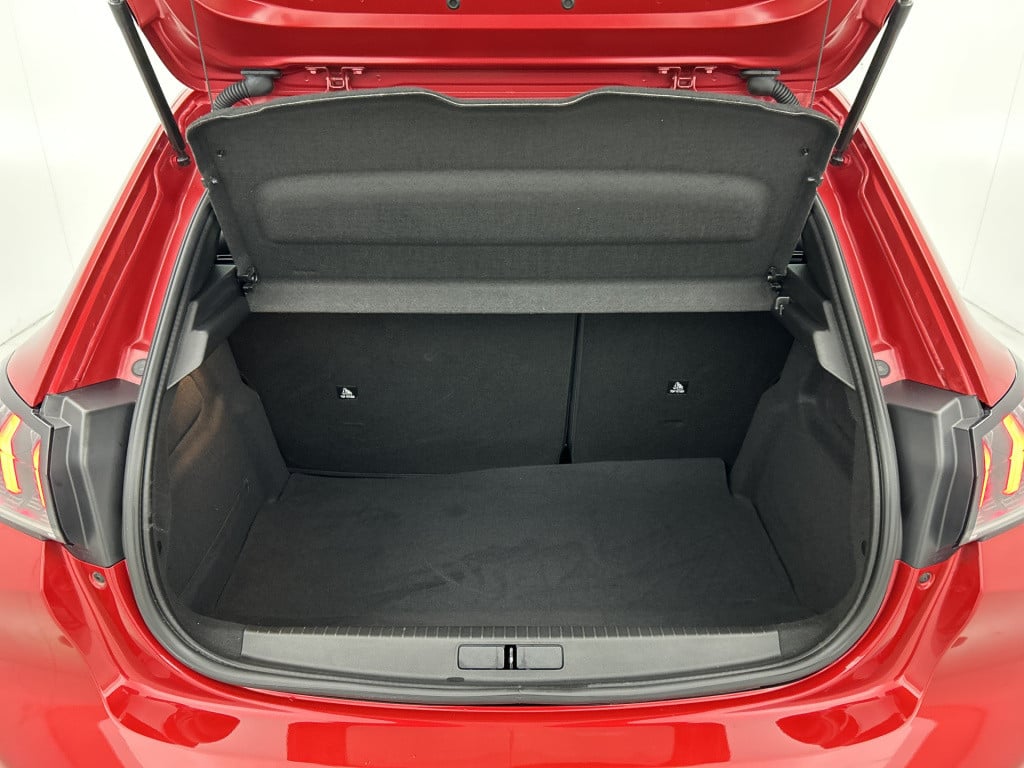 Peugeot 208 100 pk allure pack | rijklaar | camera achter | keyless | 3d co