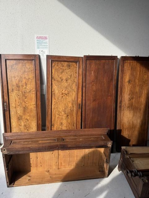 Te koop grote antieke kast