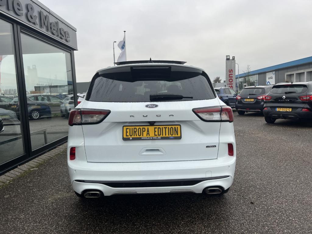 Ford Kuga 2.5 phev e-cvt 225pk st-line x , pano dak , 19inch , voorruitverw