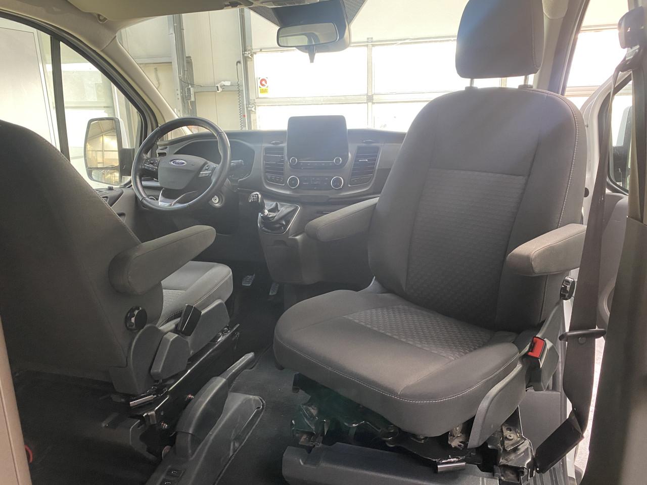 Ford | Burstner BC 5001 - Zo goed als nieuwe compacte stadscamper!