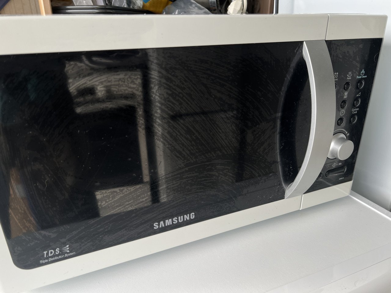 Samsung krachtige Magnetron als nieuw 850w nieuwprijs €139,-