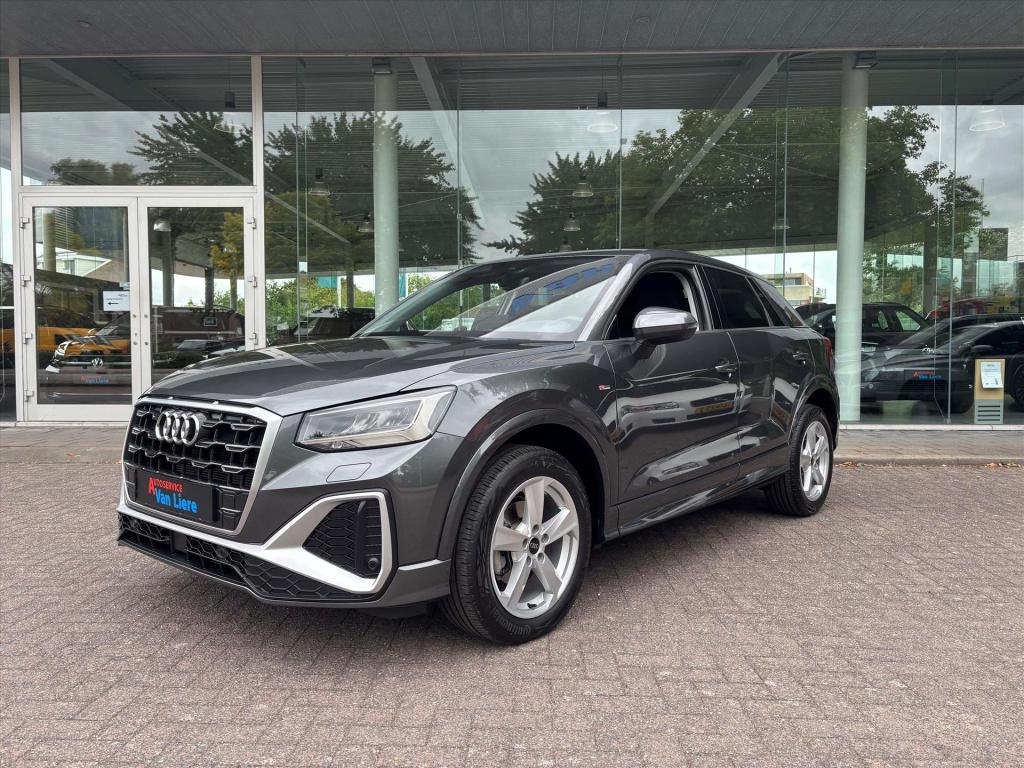 Audi Q2 35 tfsi 150pk s tronic s- edition| navigatie|leder|camera|elek klep