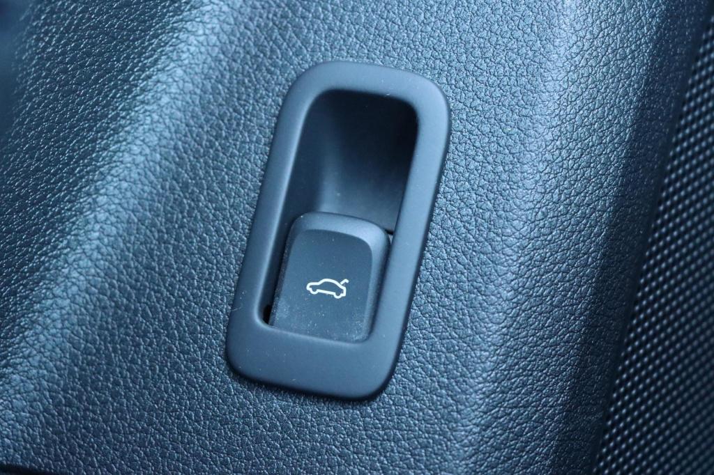 Audi Q2 35 tfsi advanced edition 150pk | camera | stoelverwarming | navi