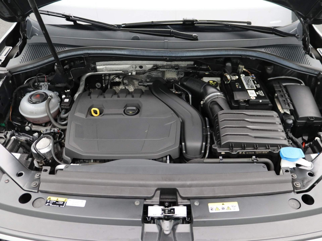 Volkswagen Tiguan 1.5 tsi life | automaat | lmv | climate control | navigat