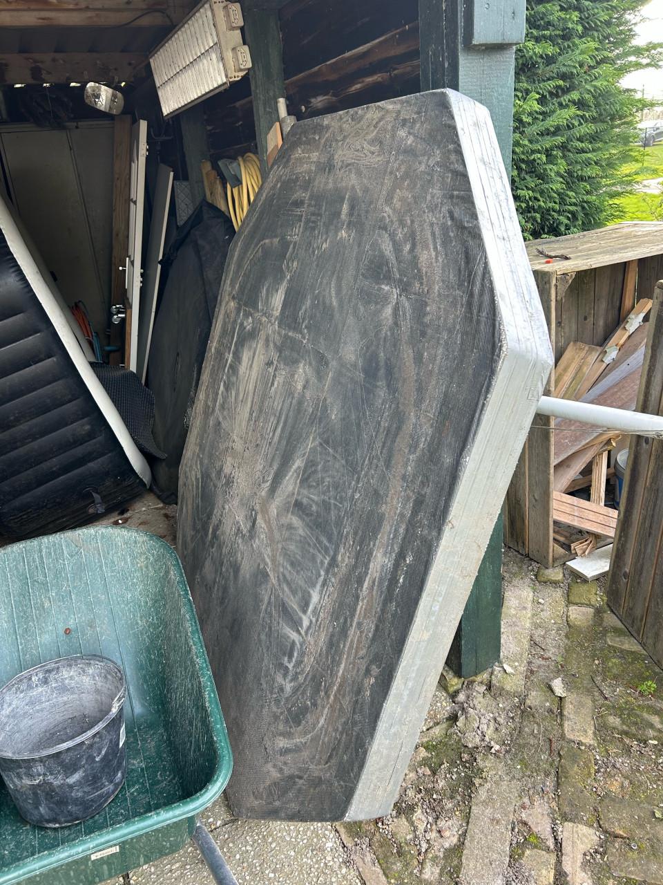 GRATIS !! Complete Intex Jaccuzi, ook te gebruiken als zwembad GRATIS !!