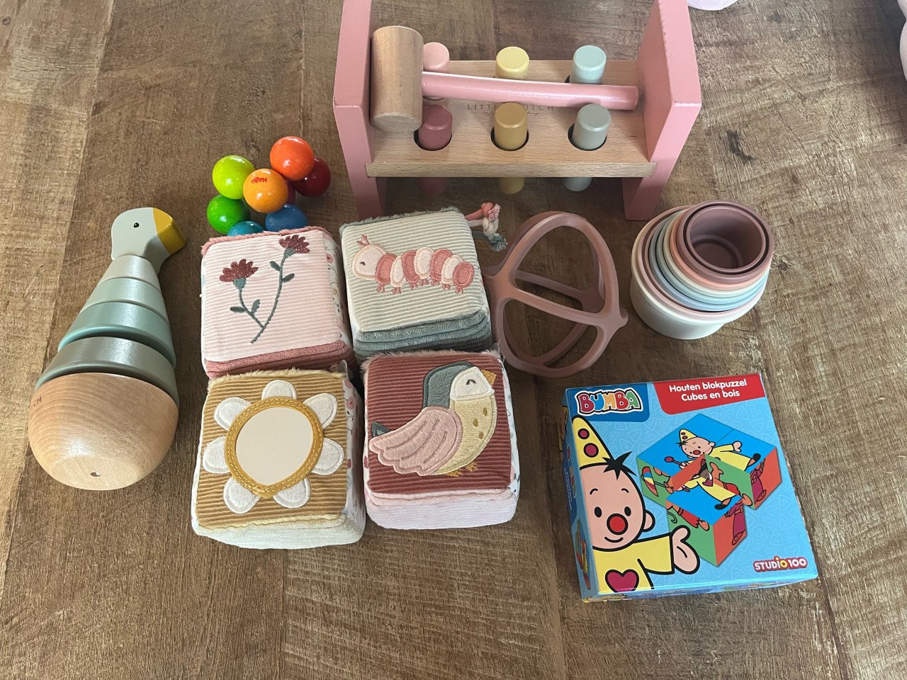 Speelgoed baby/ dreumes