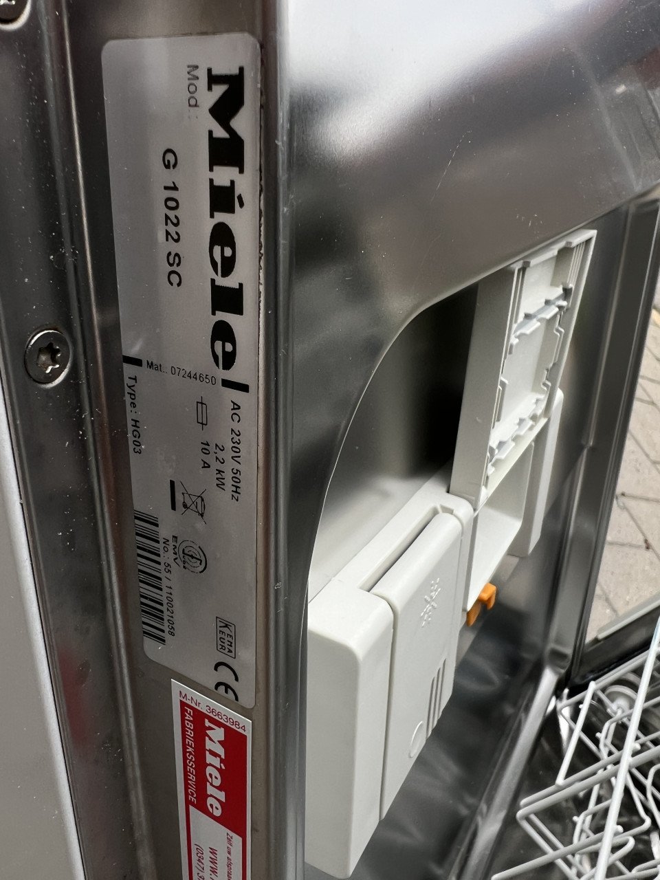 Miele vrijstaand Vaatwasser met besteklade