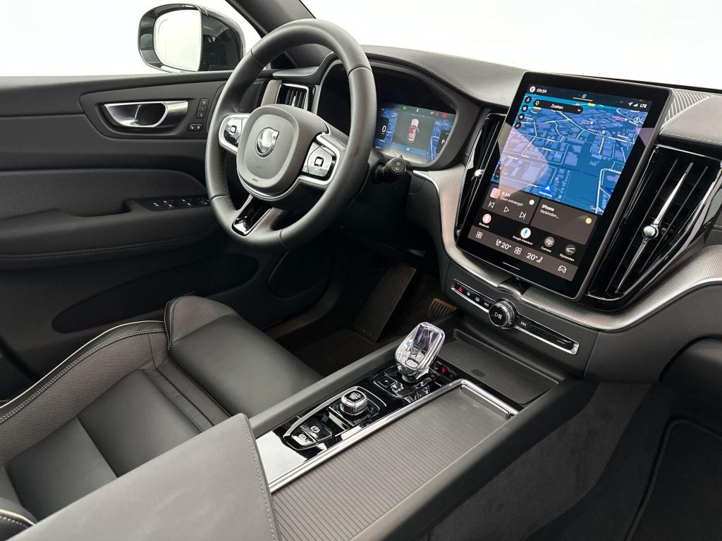 Volvo XC60 t6 398pk recharge ultra black edition| pano| 360camera| h&k soun