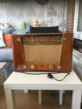 Oude Philips Buizen Radio