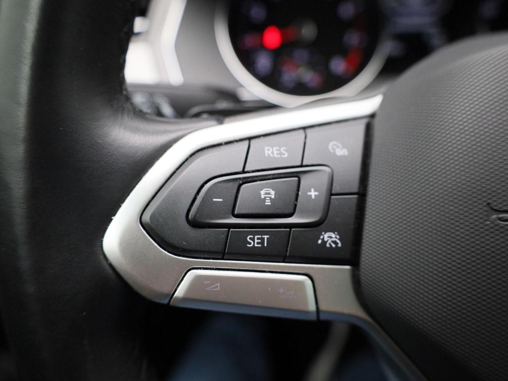 Volkswagen Passat variant 1.5 tsi business | automaat | lmv | parkeer senso