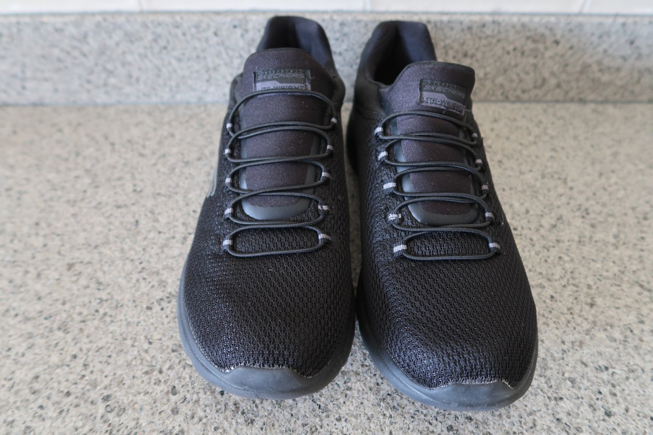 Skechers Sneakers "Summits" in zwart en maat 41 z.g.a.n. €20,00
