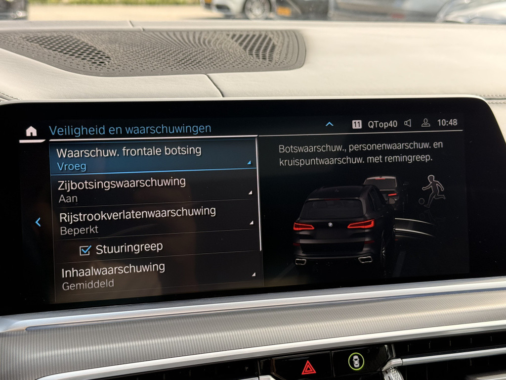 BMW X5 xdrive45e high executive | pano | sky lounge | stoelventilatie | luc
