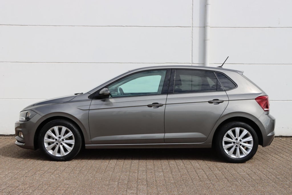 Volkswagen Polo 1.0 tsi highline