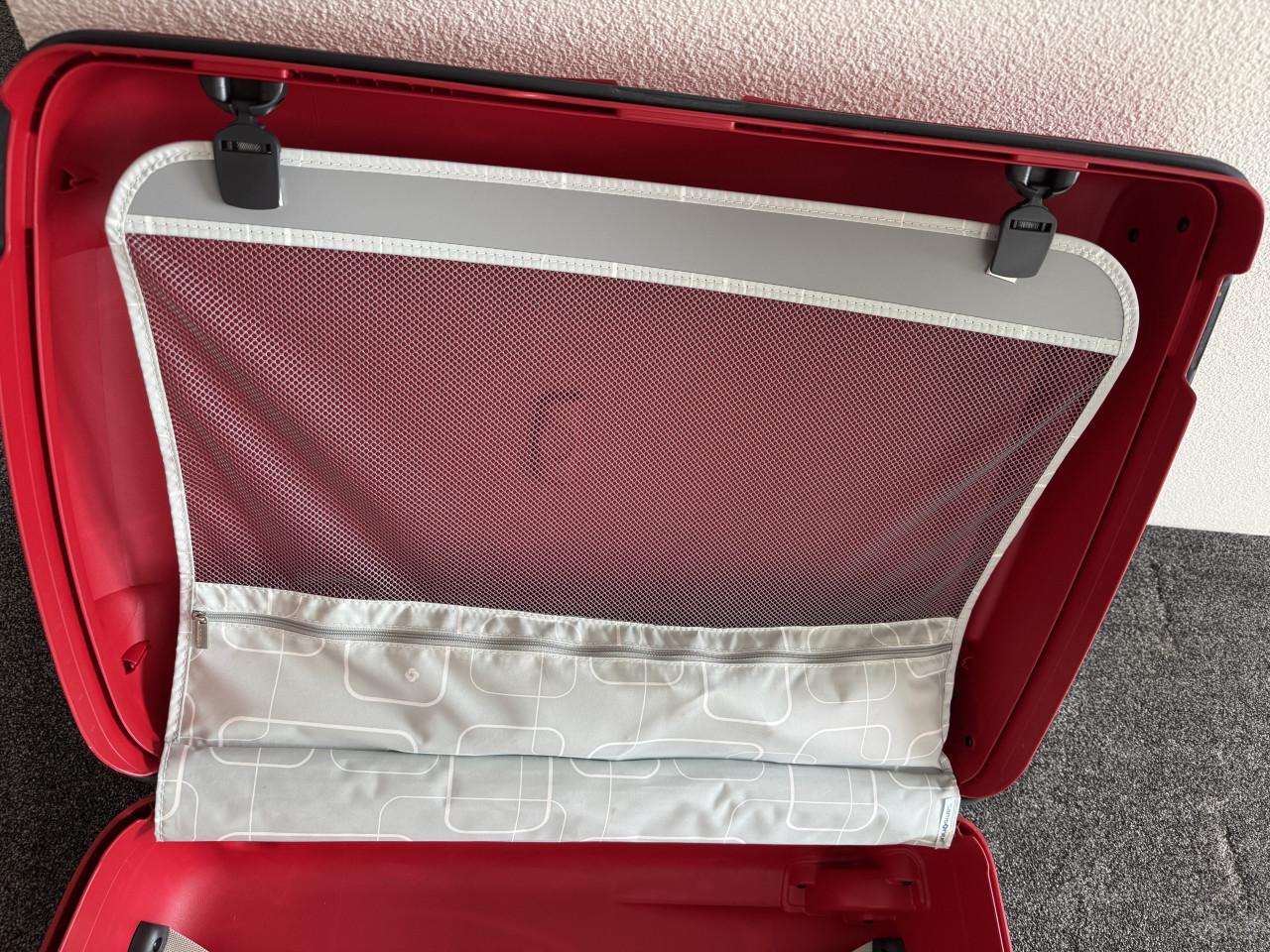 Samsonite Spinner