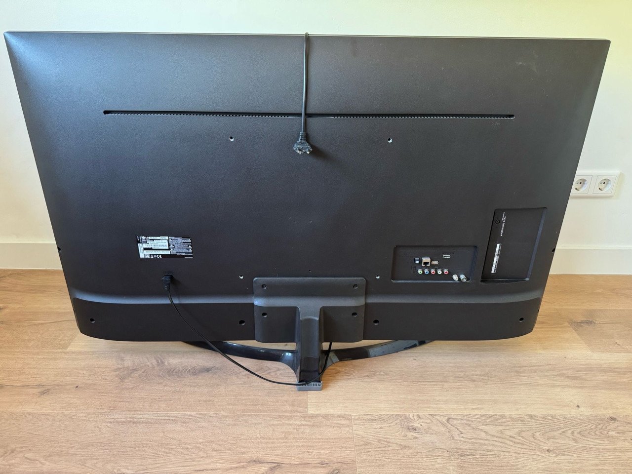 LG tv