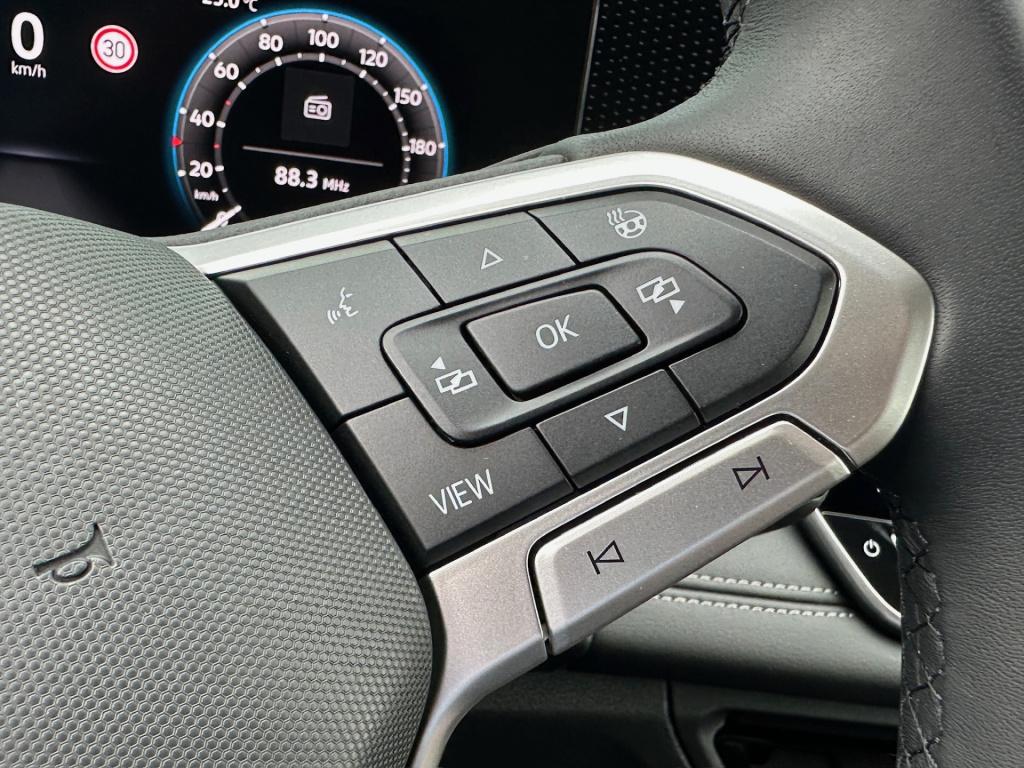 Volkswagen Tiguan 1.5 etsi life | trekhaak | camera | trekhaak | dode hoek 