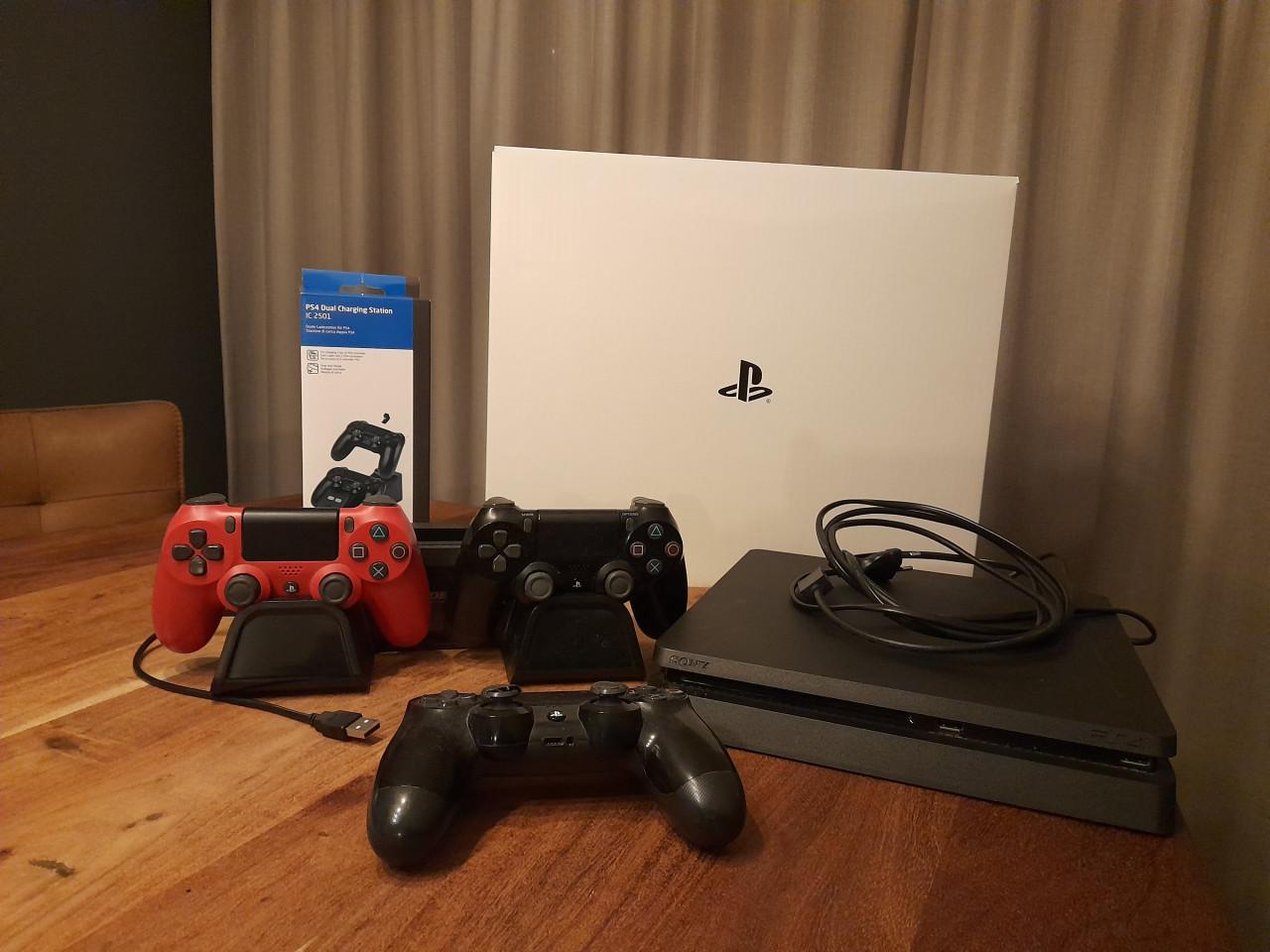 PS4 SONY Playstation 4