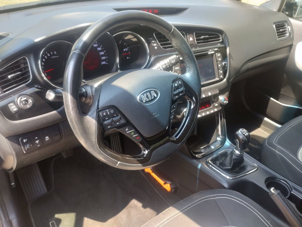 Kia Cee'd sportswagon 1.6 gdi business pack