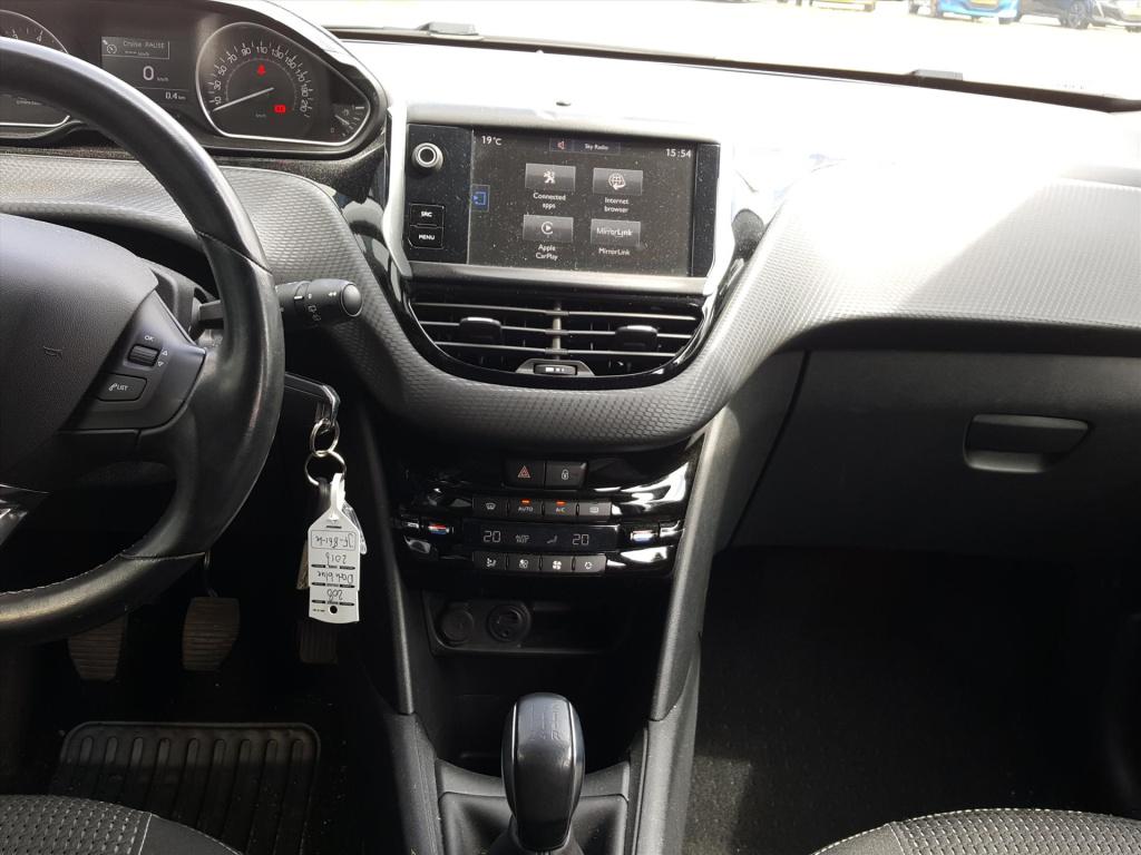 Peugeot 208 allure 1.2 pt-110pk 5d kleurnavigatie applecarplay&androidauto 