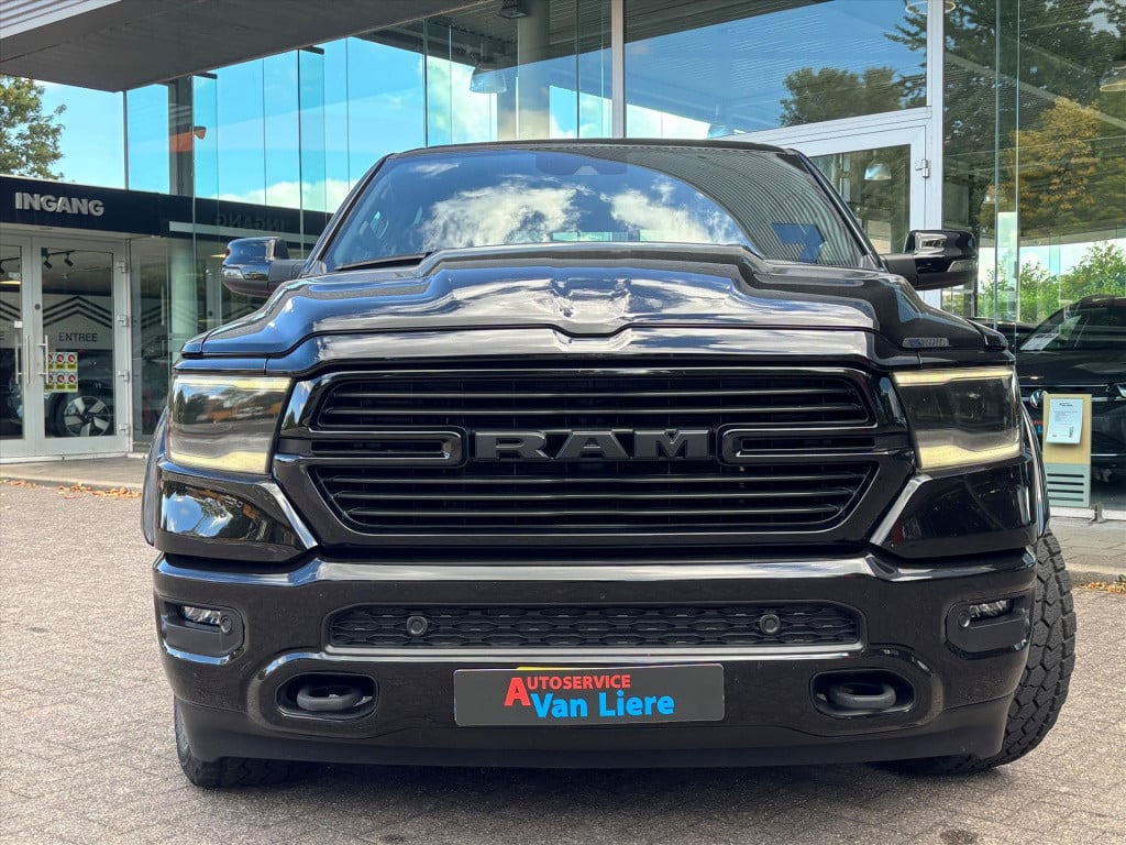 Ram 1500 ram 1500 laramie night| luchtvering|smoke pack|bpm vrij| rijklaarp
