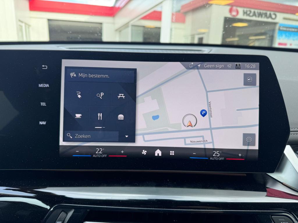 BMW Ix1 edrive20 67 kwh x-line